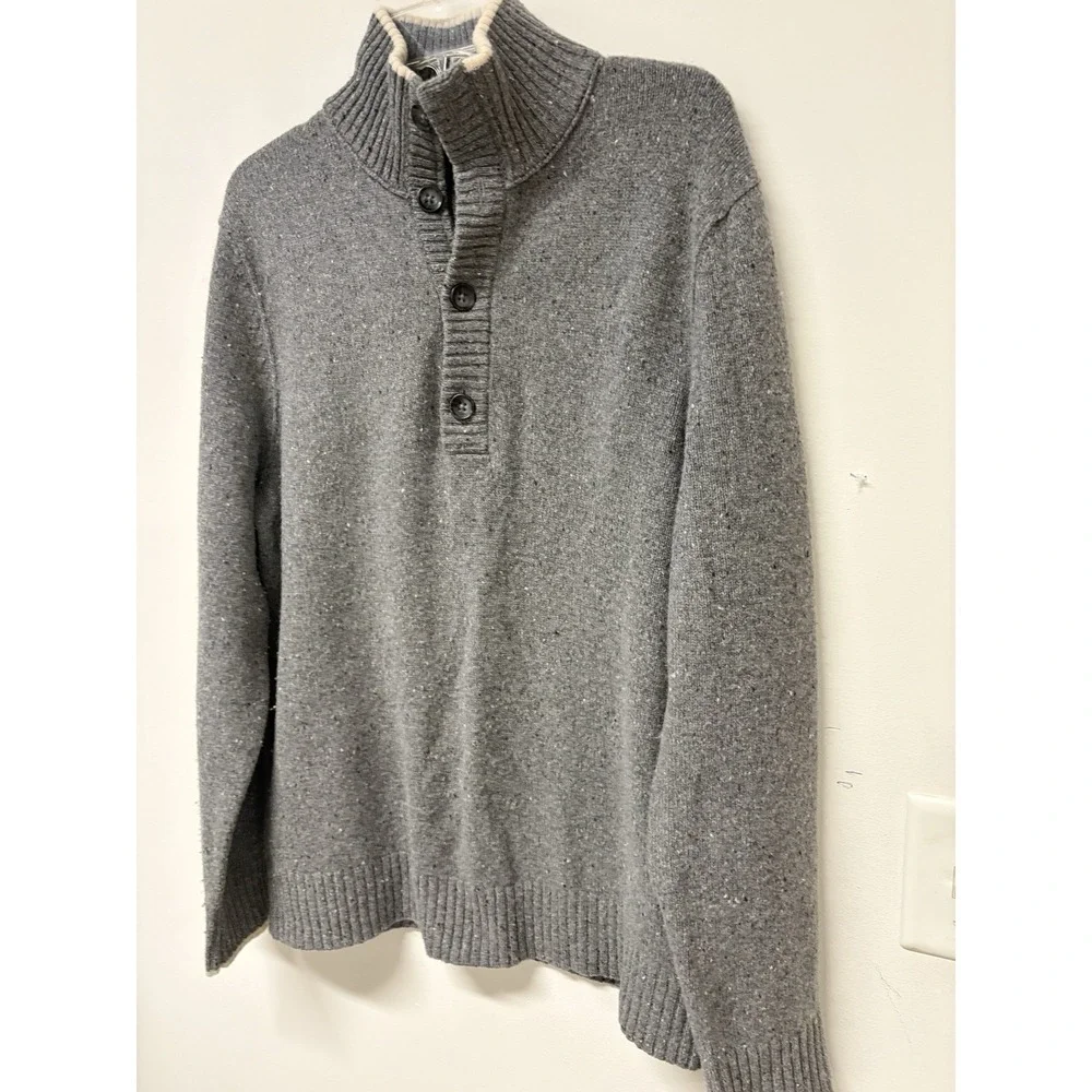 Banana Republic Men's Gray LG Cashmere  Wool Blend Pullover Sweater.‎ Heritage